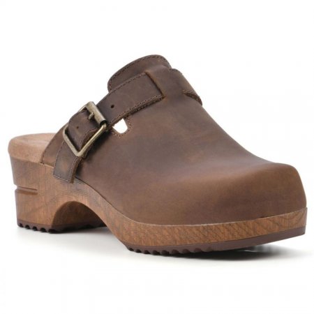 White Mountain Behold Leather Clog-Brown Leather